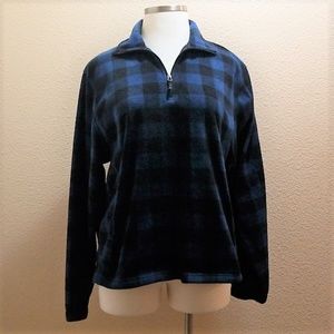 5/$20 Clear Water Outfitters Men's Plaid Sweater